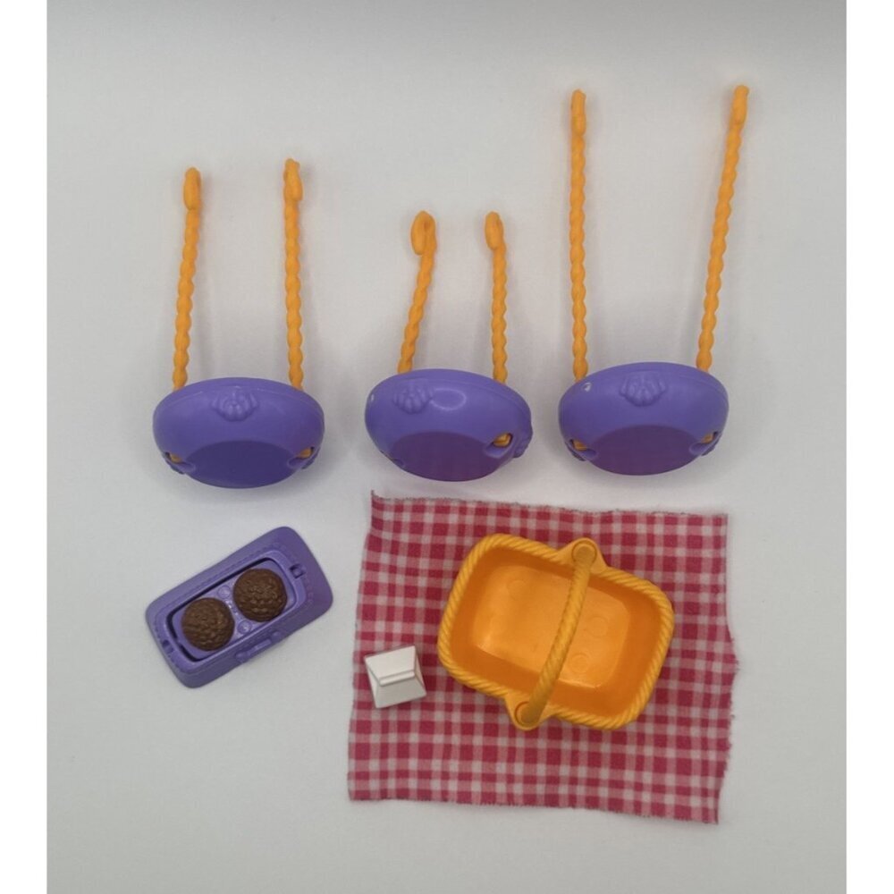 Barbie Doggie Park Play Set 2009 Mattel Replacement Parts Swing Picnic Basket